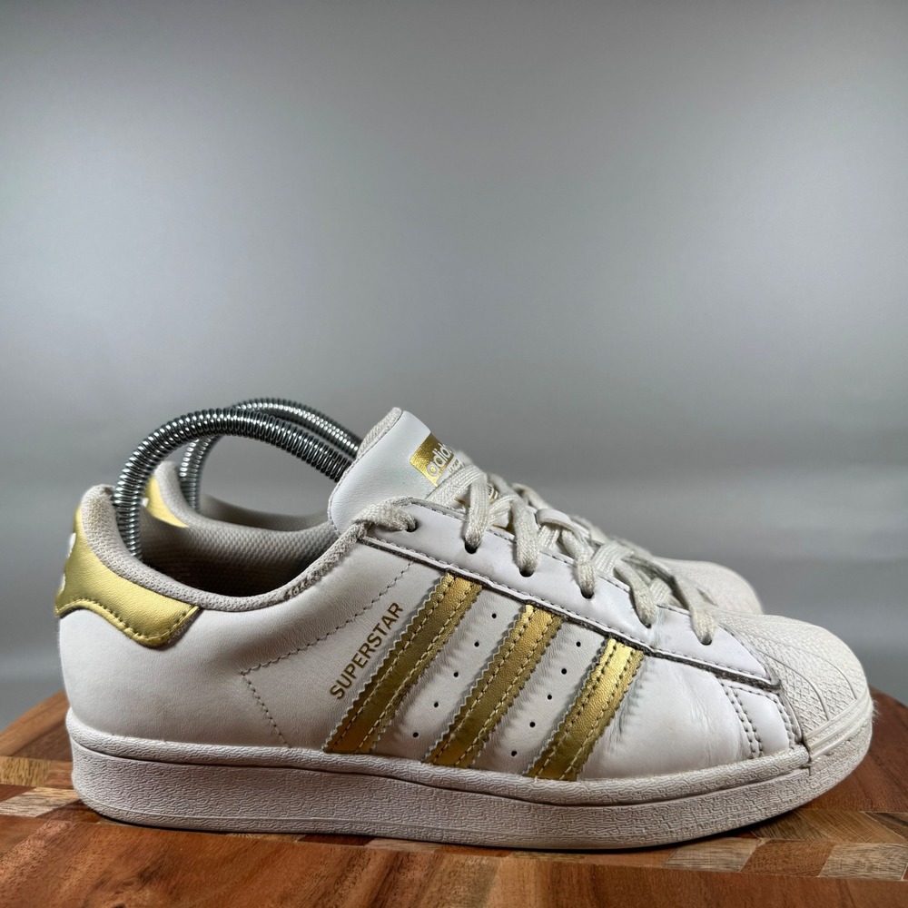 Adidas Superstar Womens White Gold Metallic Shell Toe Sneakers FX7483 Size 7